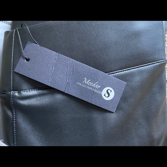 High Waist Pleather Leggings - Picture 5 of 5